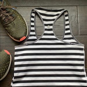 Lululemon workout tank